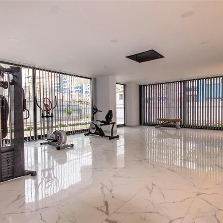 White Sail Spacious 2-bedroom Steps From Yekta Mall In Mahmutlar, * Alanya