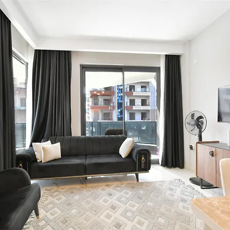 White Sail Spacious 2-bedroom Steps From Yekta Mall In Mahmutlar,